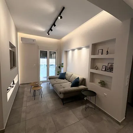 Central Stylish Lux Apartments Lamia Exterior photo
